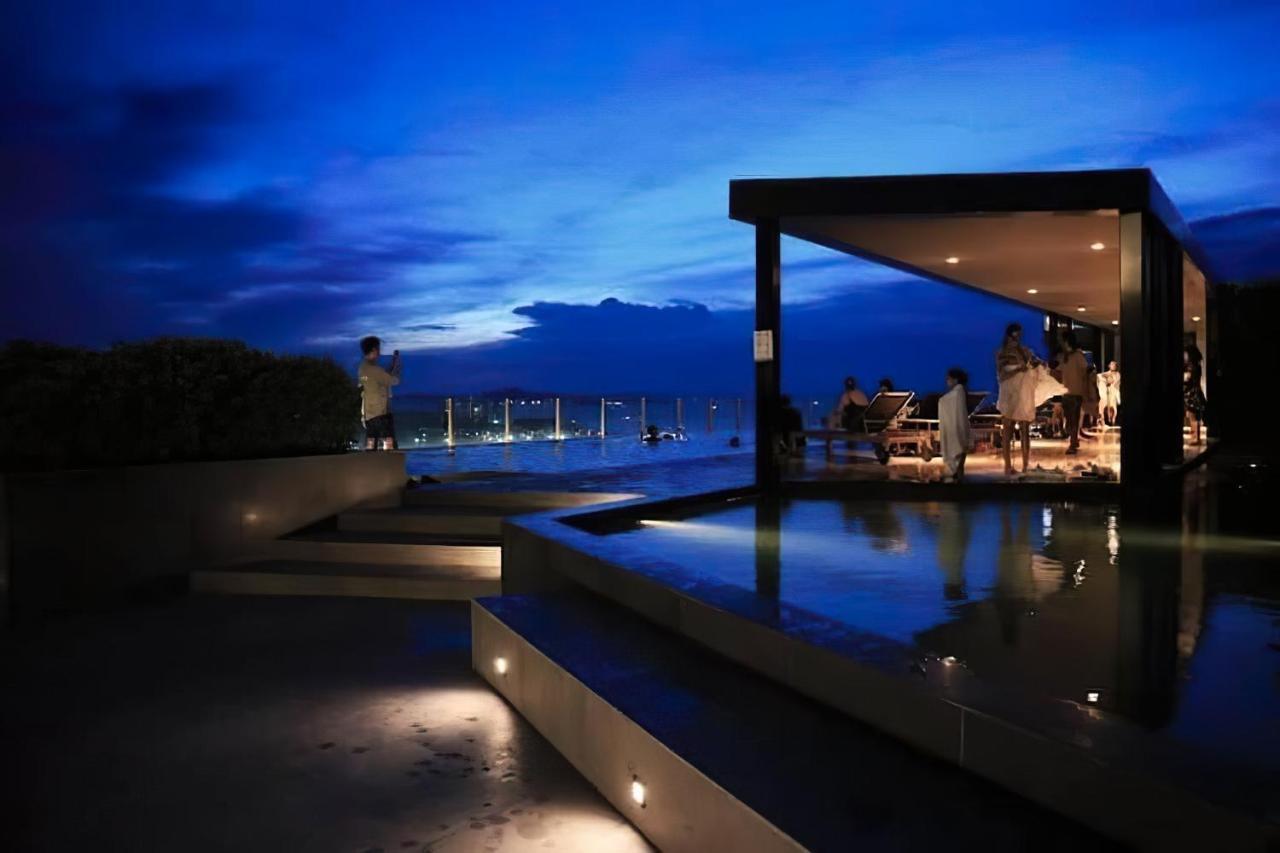 Great Location With Infinity Pool - Central Pattaya Apartman Kültér fotó
