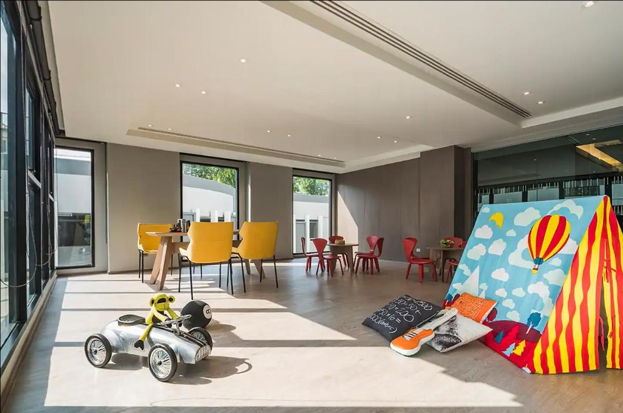 Great Location With Infinity Pool - Central Pattaya Apartman Kültér fotó