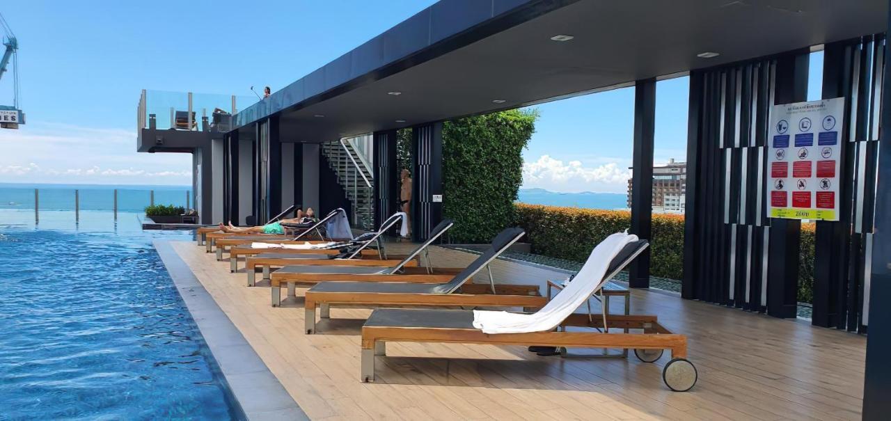 Great Location With Infinity Pool - Central Pattaya Apartman Kültér fotó