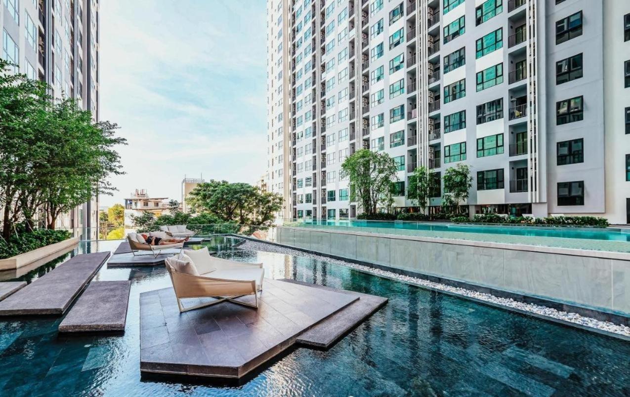 Great Location With Infinity Pool - Central Pattaya Apartman Kültér fotó